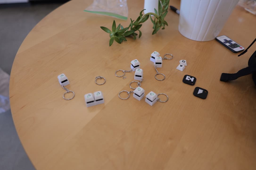 Custom keycaps with precise wall thickness and detailed features